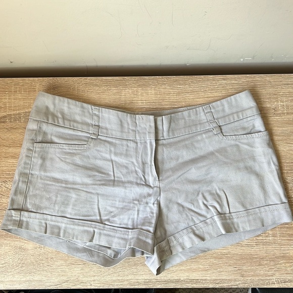 Urban Behaviour Grey Shorts - Picture 1 of 4